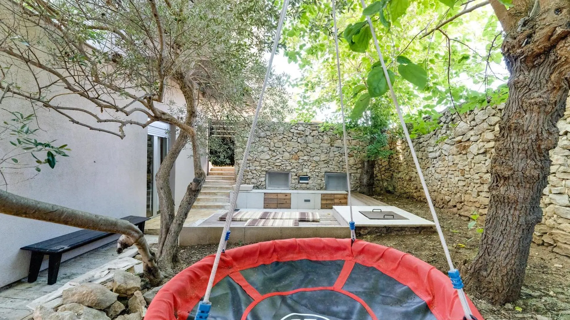 Villa Hedonia With Heated Pool, Diklo ザダル ゲストハウス