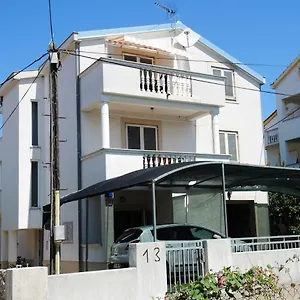  Gasthof Apartments Zara